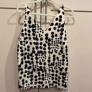 BR tank with sketched dots